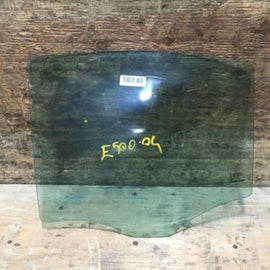 2004 MERCEDES - BENZ E500 W211 REAR LEFT DRIVER SIDE DOOR WINDOW GLASS OEM+