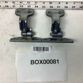 2010 LAND ROVER LR2 REAR RIGHT PASSENGER SIDE LOWER & UPPER DOOR HINGE OEM+