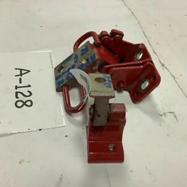 2006 2013 AUDI A3 HATCHBACK REAR LEFT DRIVER SIDE DOOR UPPER&LOWER HINGE SUPPORT
